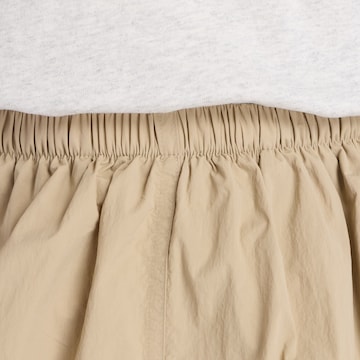 new balance Rock in Beige
