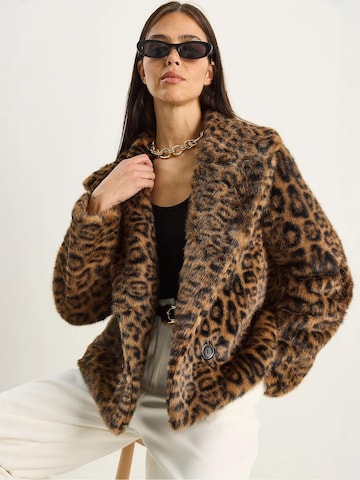 Cappotto invernale di Bianco Lucci in marrone