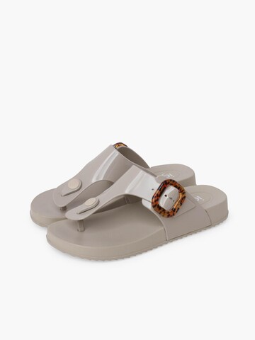 IGOR - Sandalias de dedo en beige
