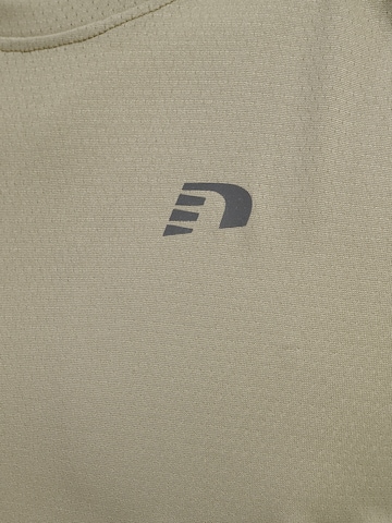 Newline Functioneel shirt in Bruin
