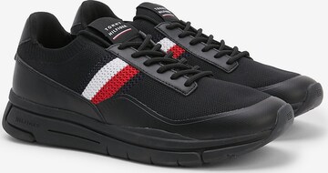 TOMMY HILFIGER Sneakers in Black