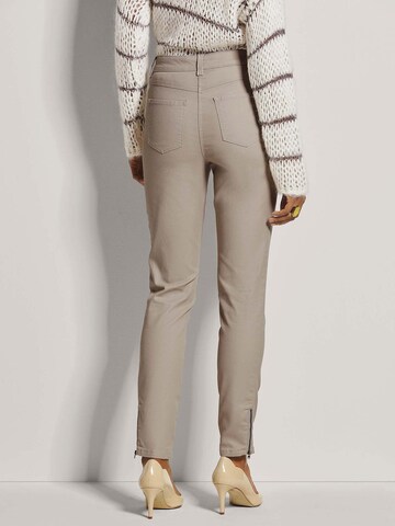MADELEINE Skinny Jeans in Bruin