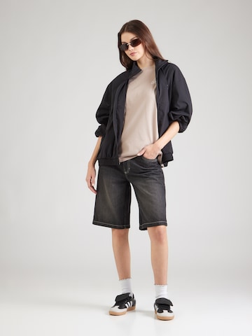 T-shirt 'OULU' Pegador en beige