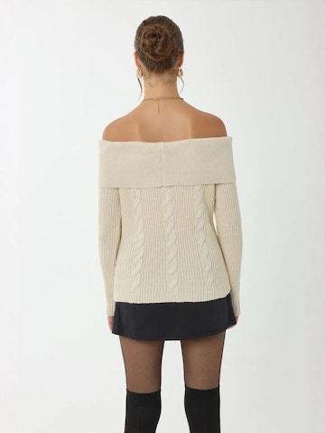 Pull-over Hiccup en blanc