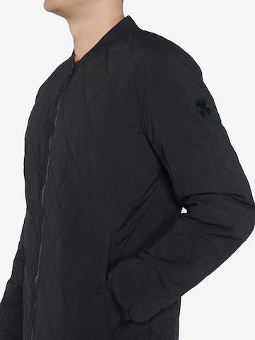 Veste outdoor 'Horttana' LUHTA en noir