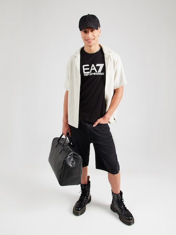 Tricou de la EA7 Emporio Armani pe negru