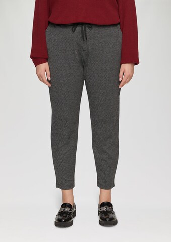 Effilé Pantalon s.Oliver en noir : devant