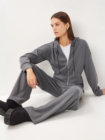 Hiccup Joggingpak 'Istanbul' in Grijs