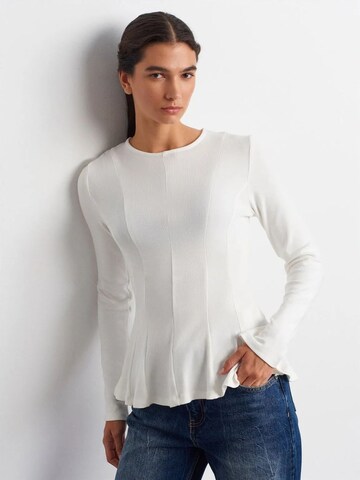 T-shirt Dilvin en blanc : devant