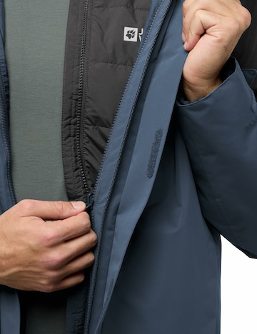 JACK WOLFSKIN Weatherproof jacket in Blue