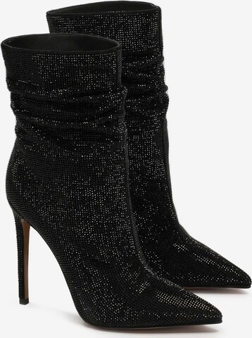 Kazar Bootie in Black