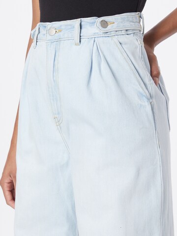 Dr. Denim Loose fit Pleat-front jeans 'Kaia' in Blue