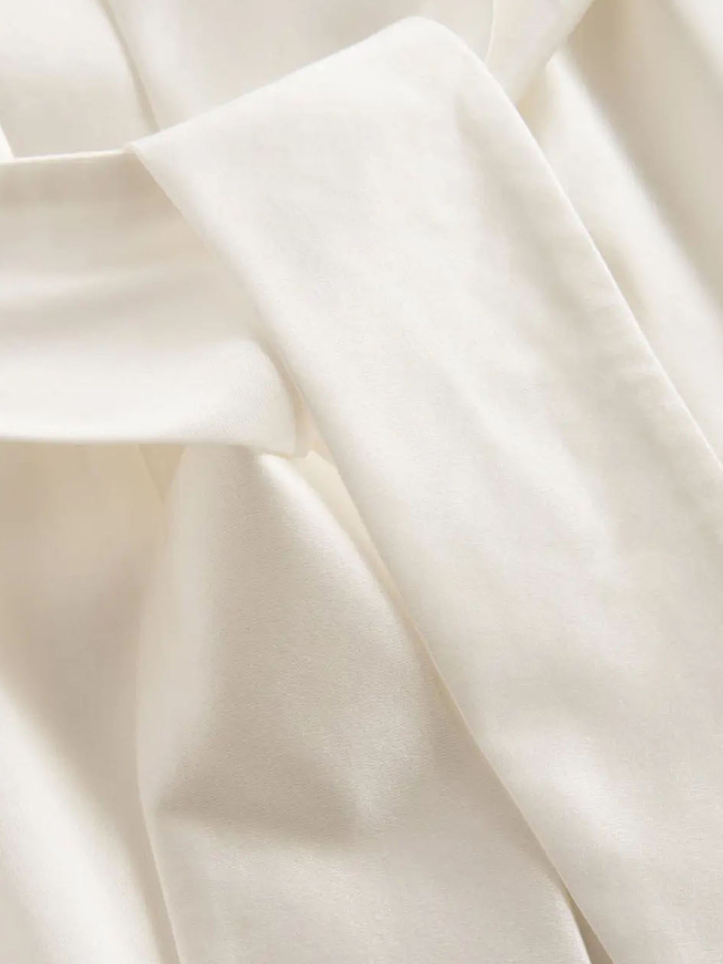 FÉRAUD PARIS Short Bathrobe ' Silk ' in White