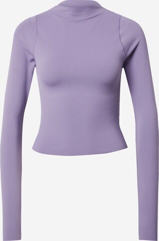 T-shirt fonctionnel NIKE en violet : devant