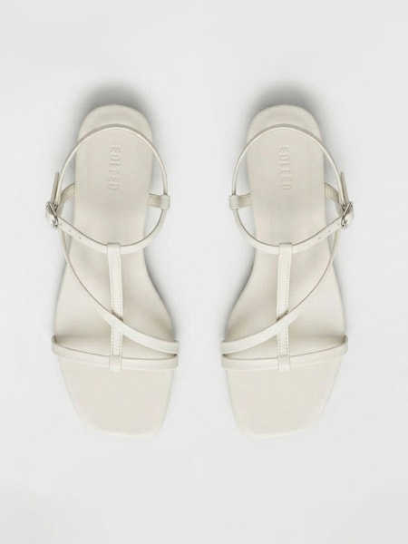 Sandaler med rem 'Toyah '