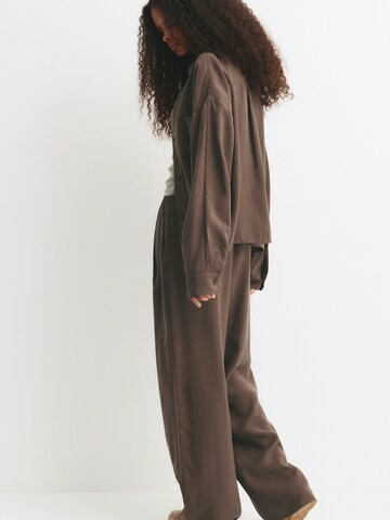 Pull&Bear Wide leg Trousers in Brown