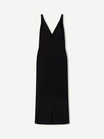 Bershka Рокля в черно