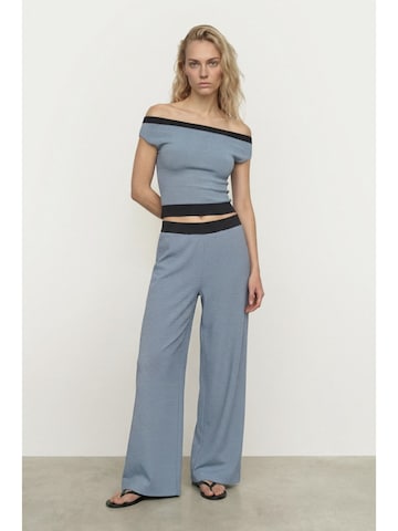 HYPEDROP Baggy Trousers 'paige' in Blue: front