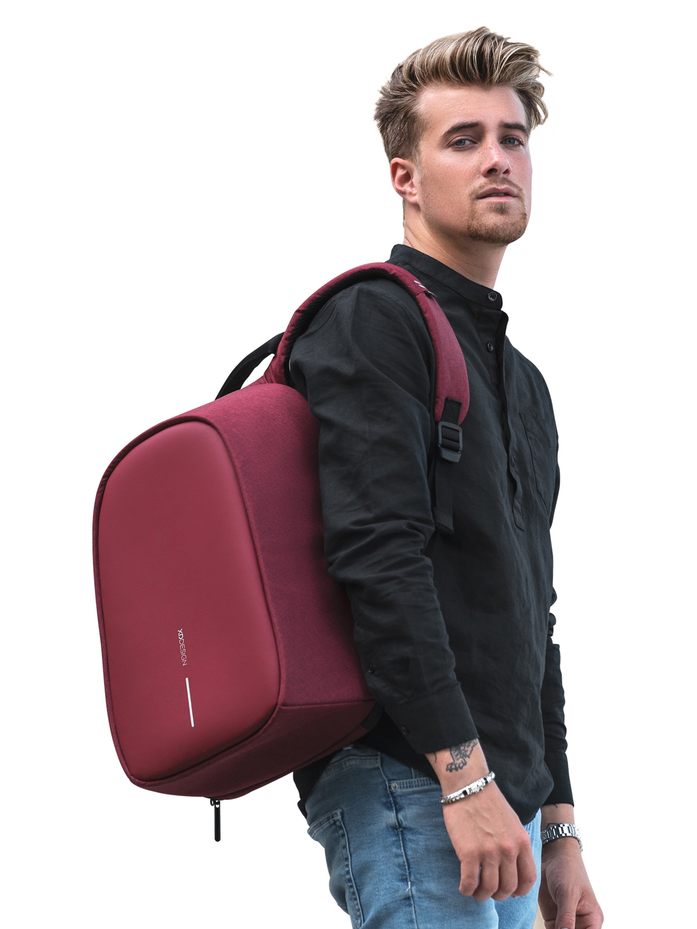 XD Design Rucksack 'Bobby Hero' in Rot: Vorderseite