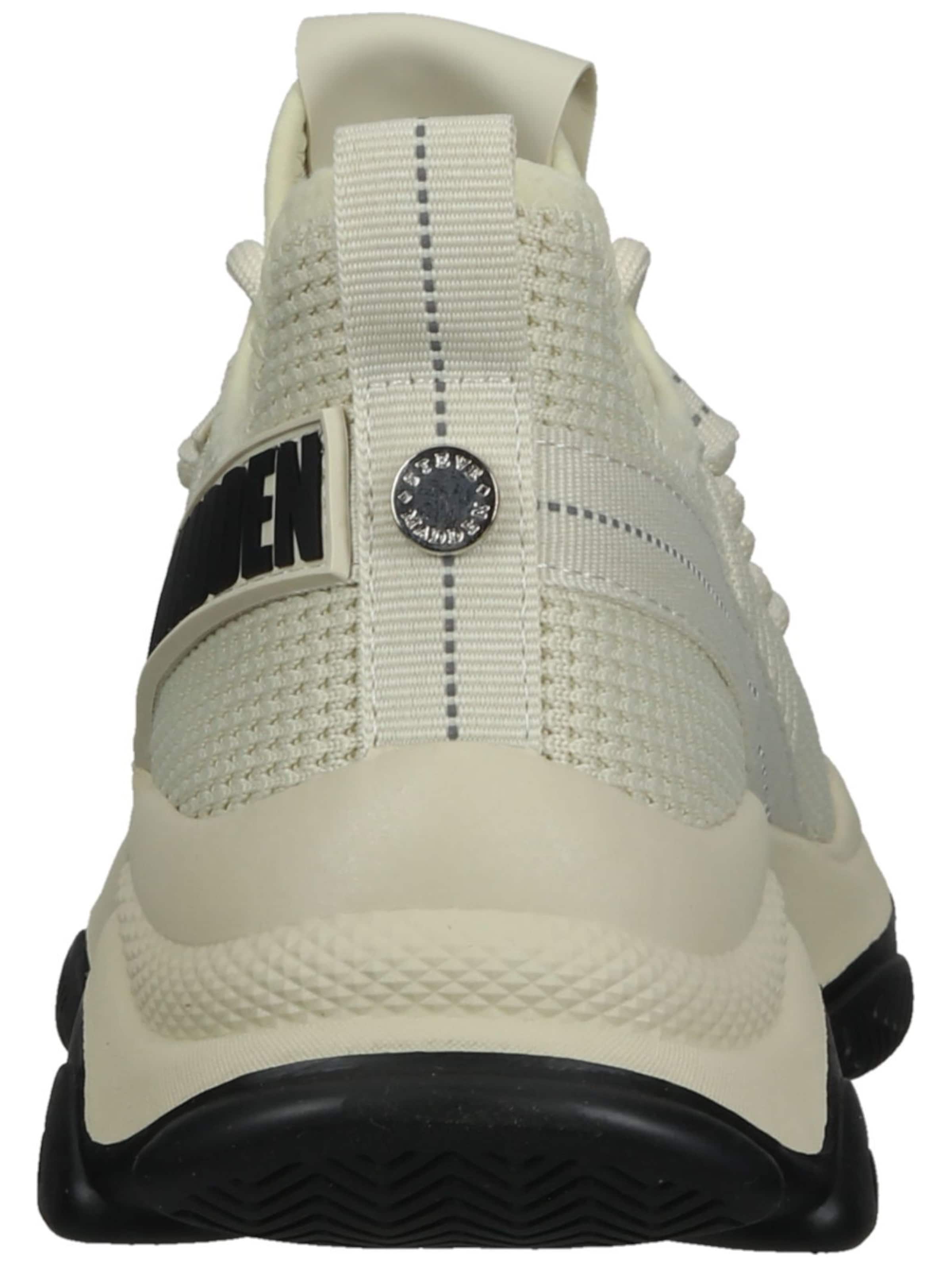 STEVE MADDEN Sneakers in Beige