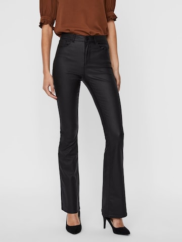 VERO MODA Flared Jeans 'VMSIGA' in Zwart: voorkant