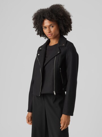 juoda VERO MODA Demisezoninė striukė 'POP'