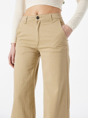 Wide leg Pantaloni di Urban Classics in beige