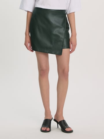 EDITED - Falda 'Marike' en verde: frente