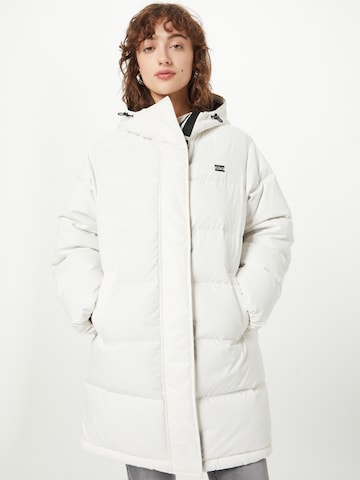 LEVI'S ® - Abrigo de invierno 'Larkin Puffer Mid' en blanco: frente