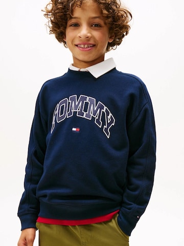 TOMMY HILFIGER Sweatshirt 'VARSITY BABY' in Blau