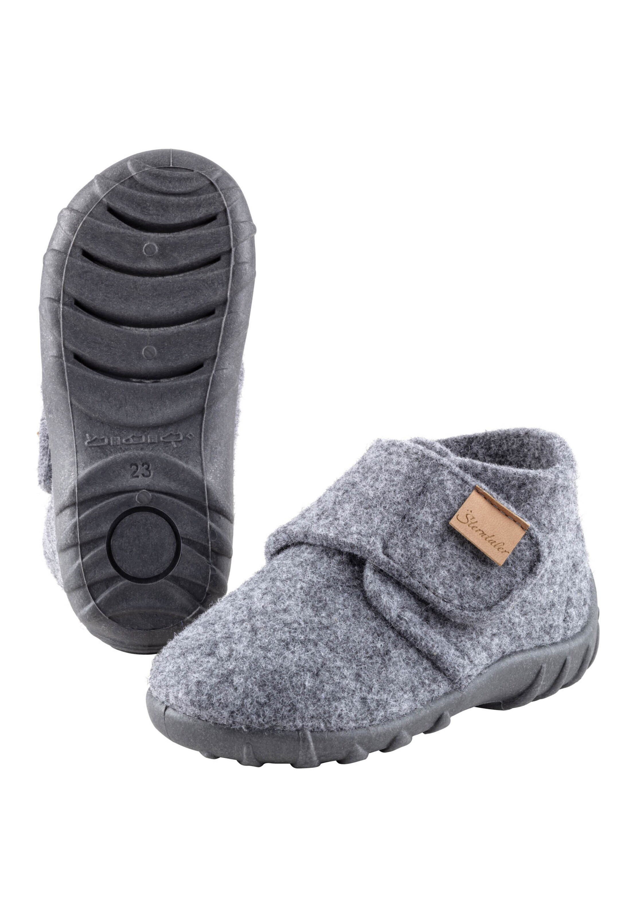 STERNTALER Slippers in Grey