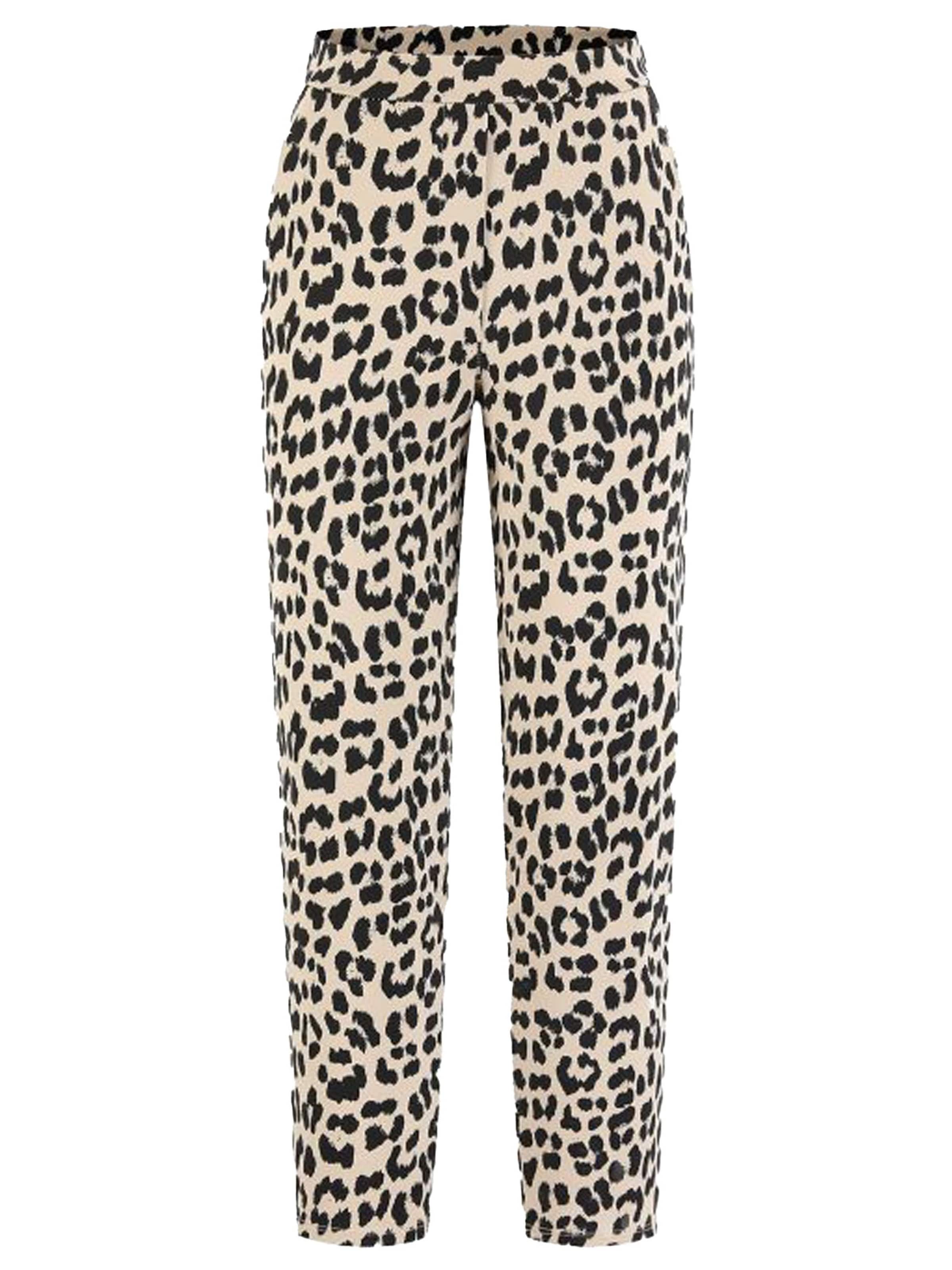 SASSYCLASSY Regular Chinohose in Schwarz: Vorderseite