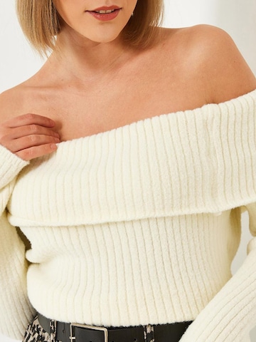 Pullover di Bianco Lucci in beige