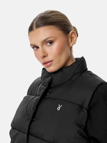Gilet 'LADIES PUFFER VEST JACKET' Cardio Bunny en noir