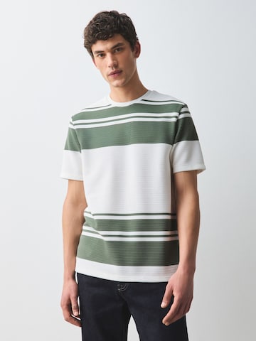 Next Shirt in Green: front