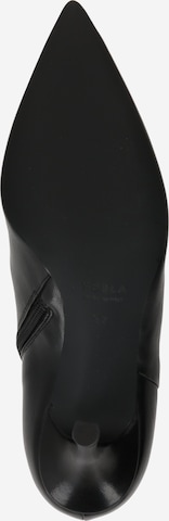 FURLA - Botas de tobillo en negro