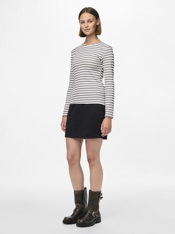 PIECES Shirt 'PCRuka' in Grau