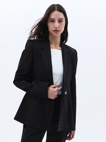 OXXO Blazer in Black