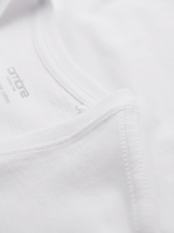 Maglietta di Ombre in bianco
