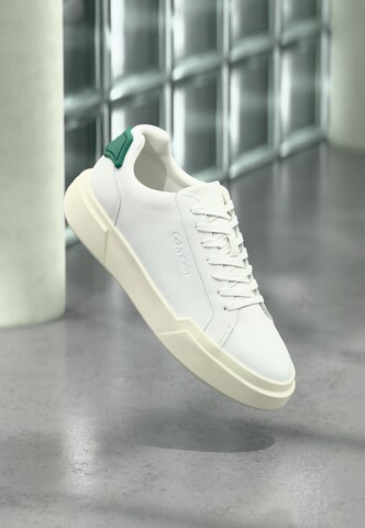 Calvin Klein Sneaker in Weiß