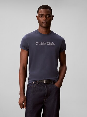 T-Shirt Calvin Klein en bleu : devant