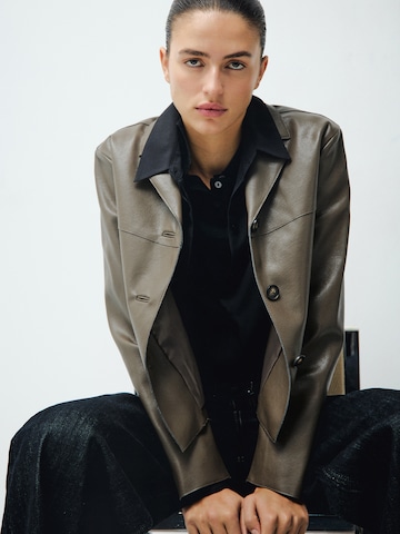 MANGO Övergångsjacka 'Sabi' i grön: framsida