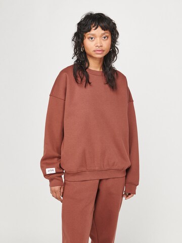 ABOUT YOU x VIAM Studio Sweatshirt 'Motivation' in Brown: front