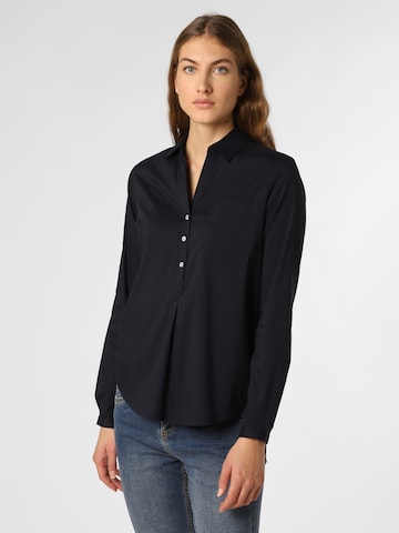 Marie Lund Blouse in Blue: front