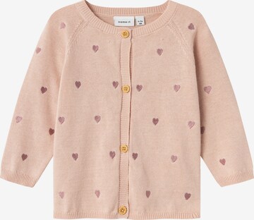 NAME IT Cardigan 'Beheart' i pink: forside