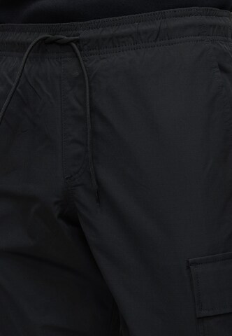 melns JACK & JONES Pakapēniski sašaurināts piegriezums Kargo bikses 'JPSTKANE'