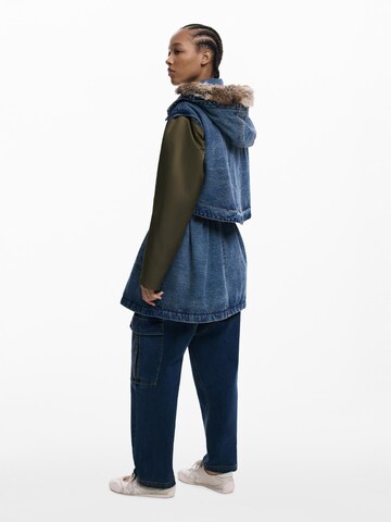 Desigual Přechodová parka – modrá