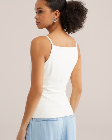 WE Fashion Top in Weiß