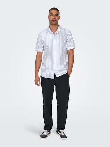 Only & Sons - Ajuste regular Camisa 'ALVARO' en azul