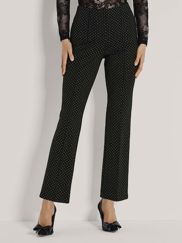 MADELEINE Regular Pantalon in Zwart: voorkant
